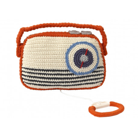 Gehäkelte Retro Radiospieluhr Gehäkelte Retro Radiospieluhr